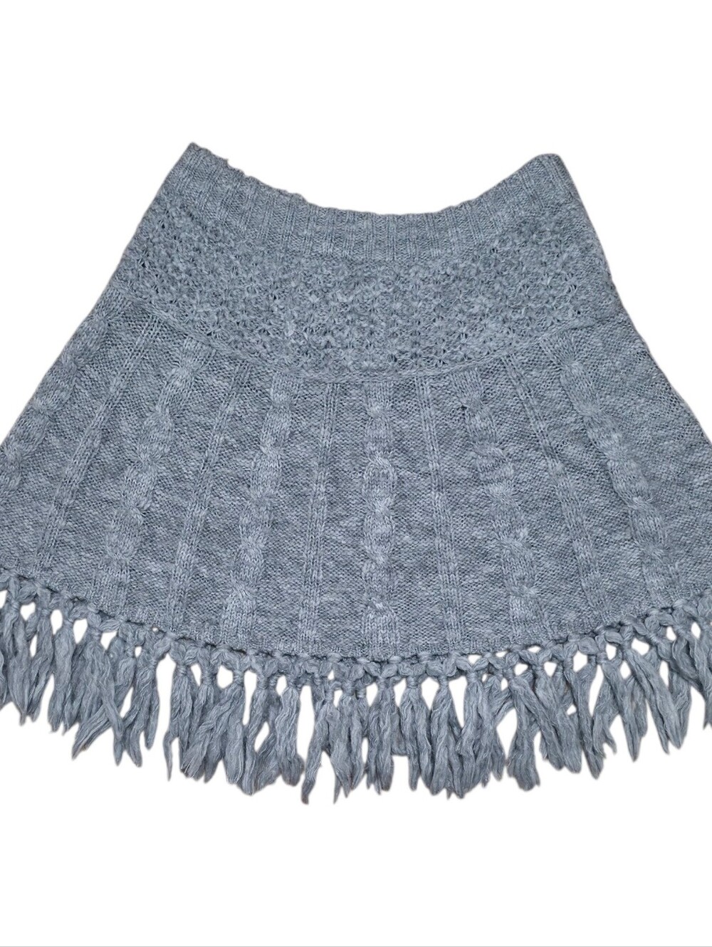 Abercrombie vintage grey knit wool blend fringe poncho with button detail - Picture 4 of 6